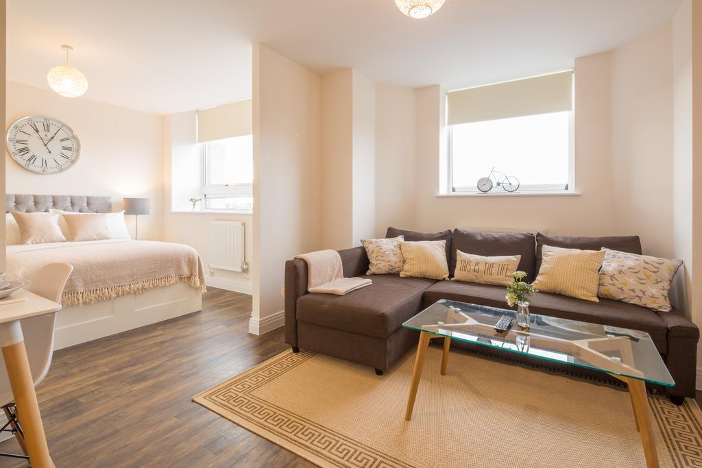 Skyline Serviced Apartments - Стівенідж Екстер'єр фото