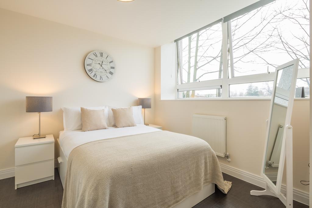 Skyline Serviced Apartments - Стівенідж Екстер'єр фото