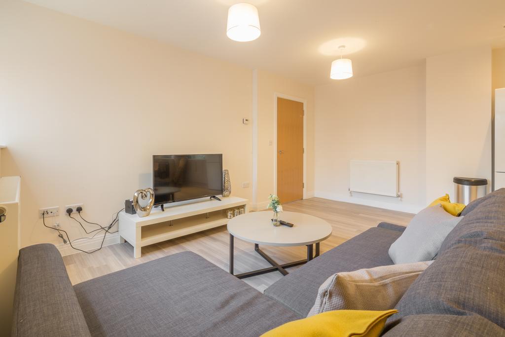 Skyline Serviced Apartments - Стівенідж Екстер'єр фото